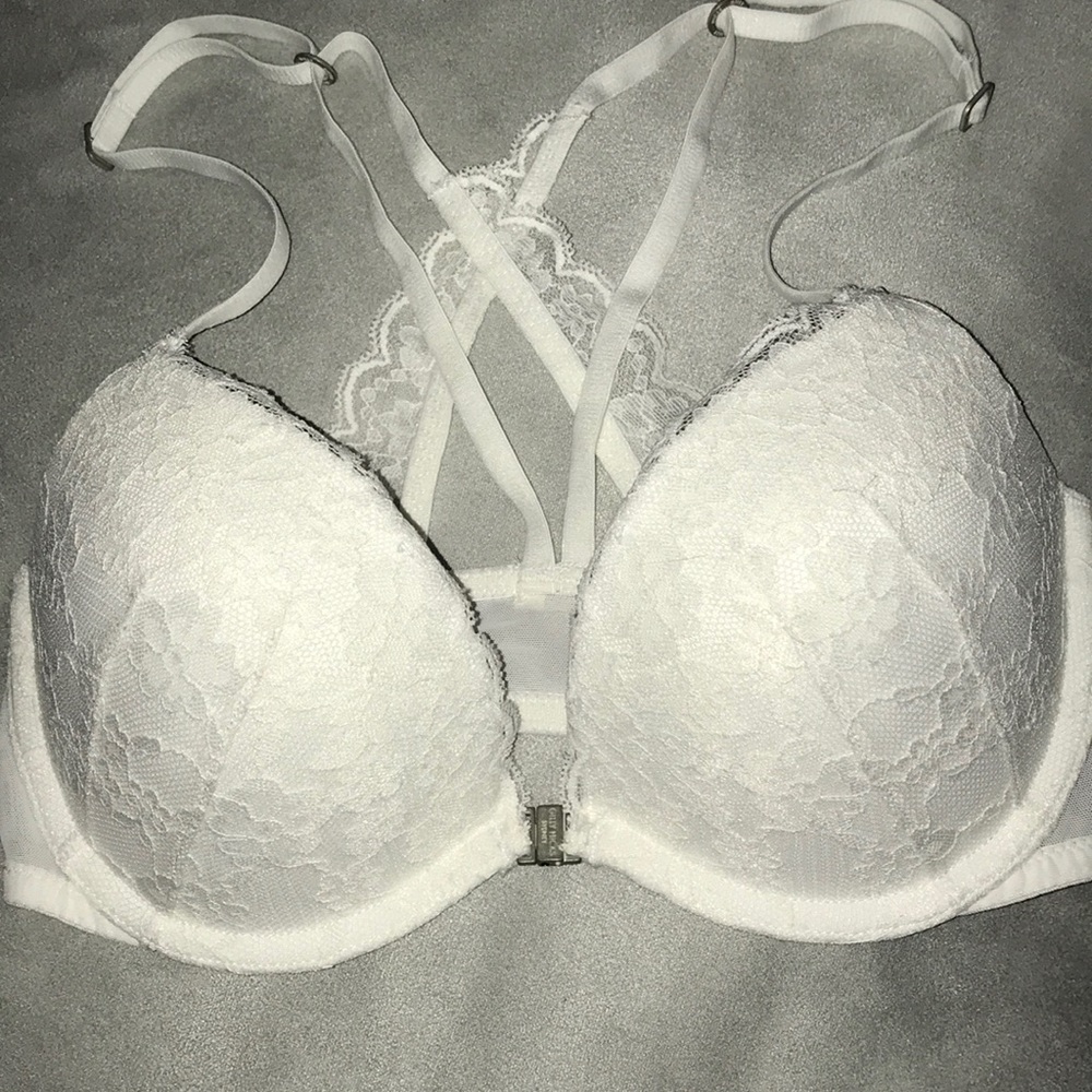 Gilly Hicks Bra (New)